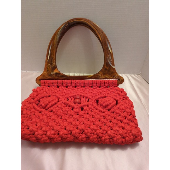 Vintage Red handmade macrame purse unlined has monogram but can be removed - Picture 2 of 3